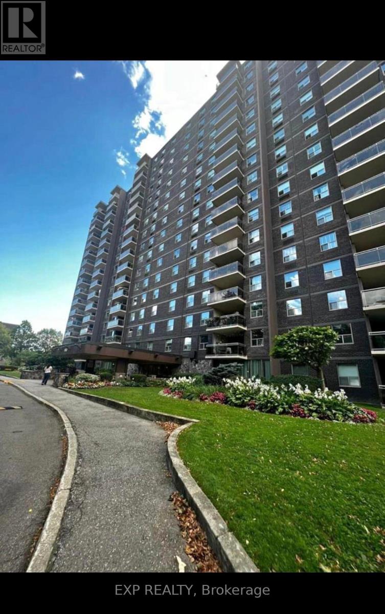 608 - 966 Inverhouse Drive, Mississauga, Ontario  L5J 4B6 - Photo 1 - W13761762