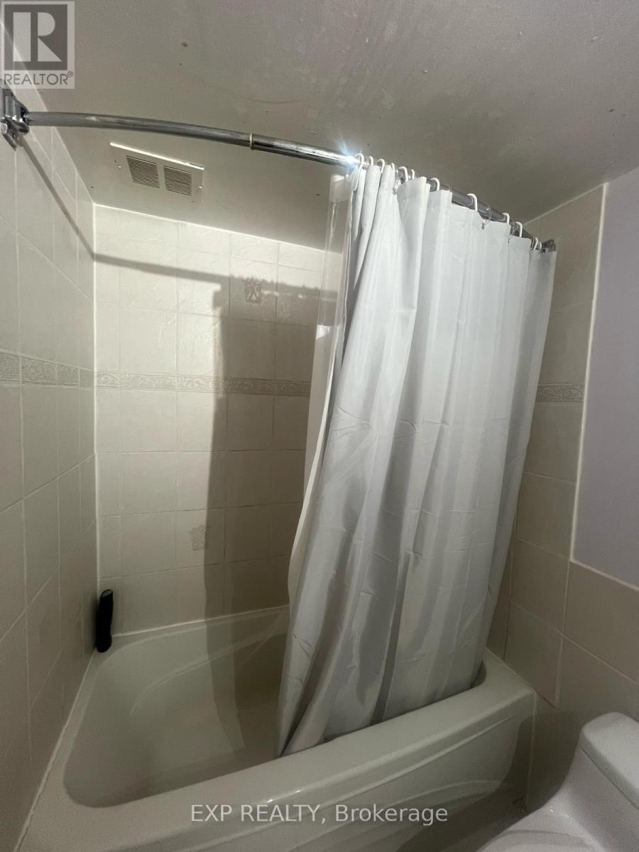 608 - 966 Inverhouse Drive, Mississauga, Ontario  L5J 4B6 - Photo 10 - W13761762
