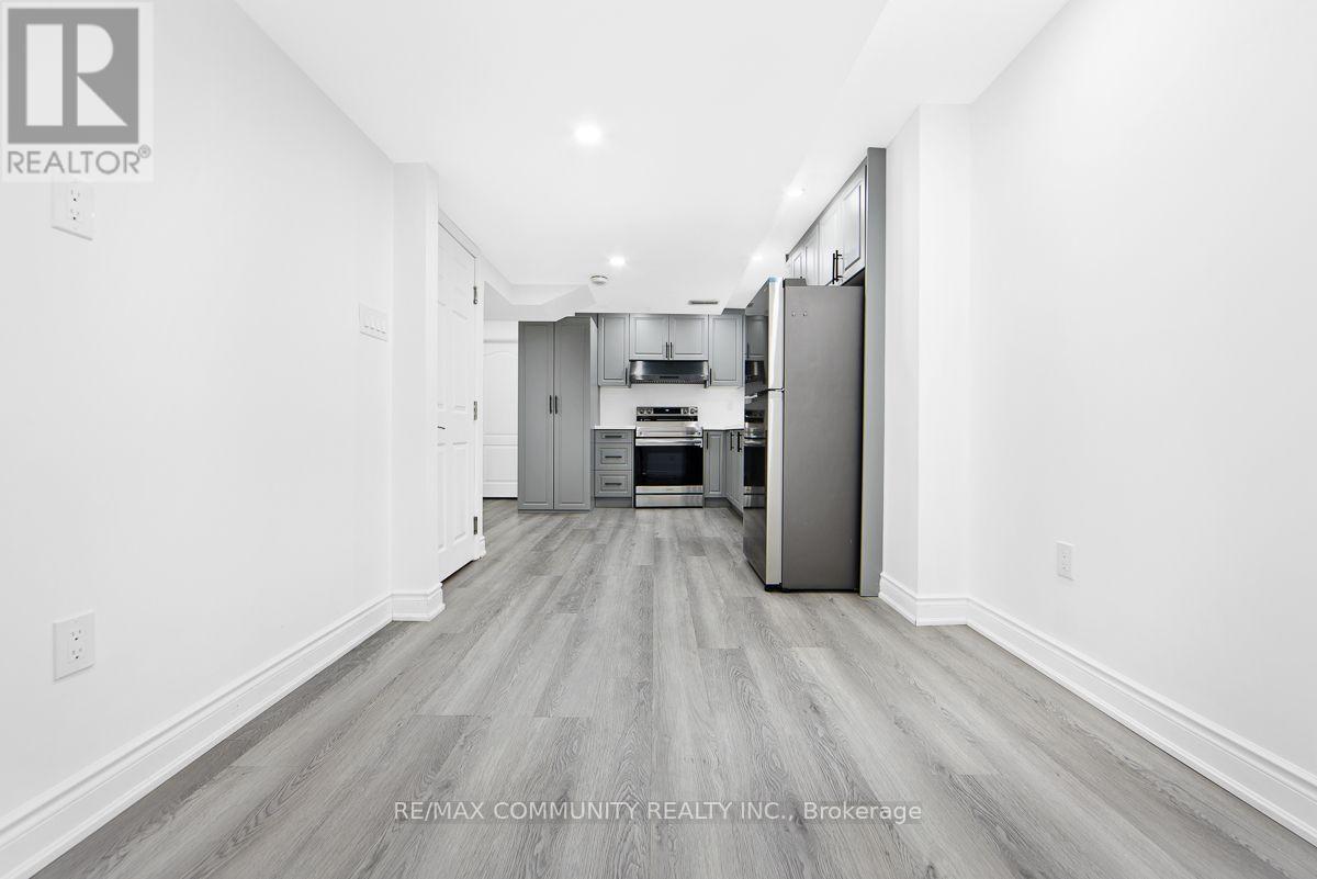 Bsmt - 64 Fallstar Crescent, Brampton, Ontario  L7A 2J7 - Photo 5 - W13761776