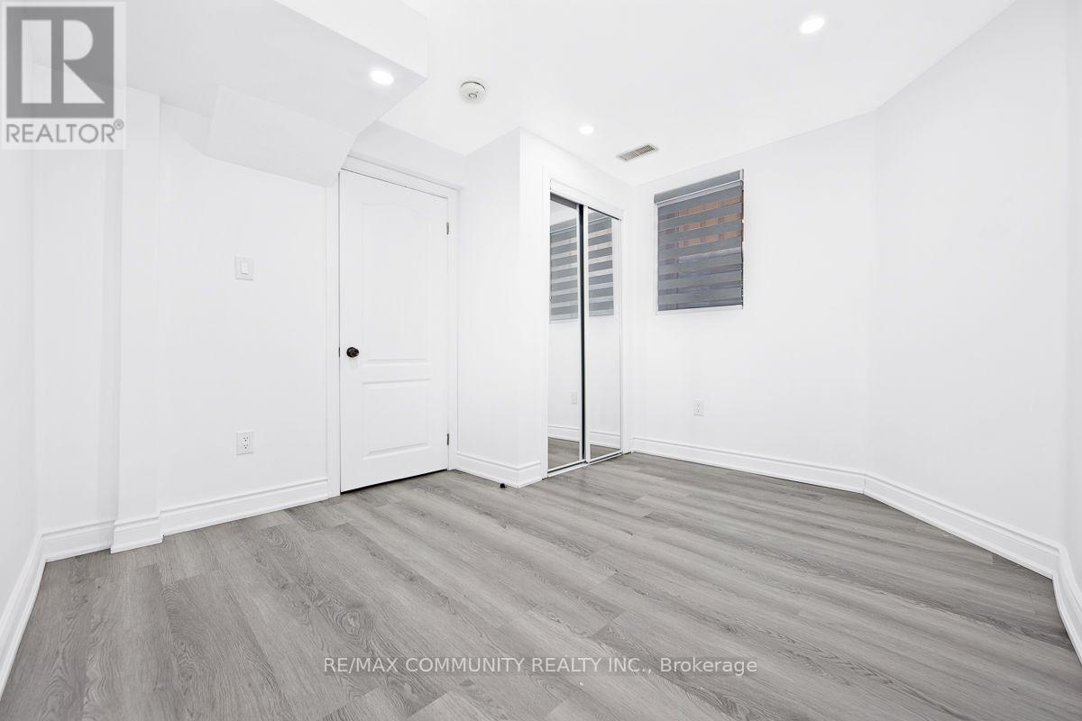 Bsmt - 64 Fallstar Crescent, Brampton, Ontario  L7A 2J7 - Photo 9 - W13761776
