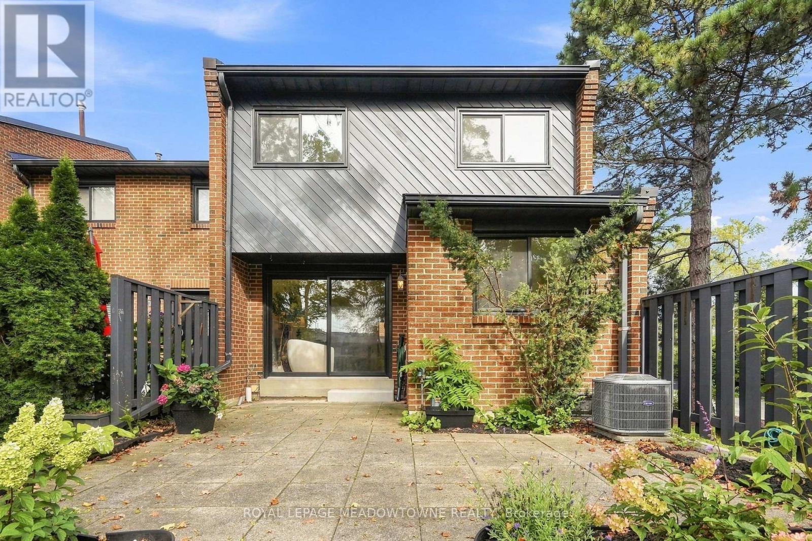 17 - 20 Mineola Road, Mississauga, Ontario  L5G 4N9 - Photo 45 - W13761852