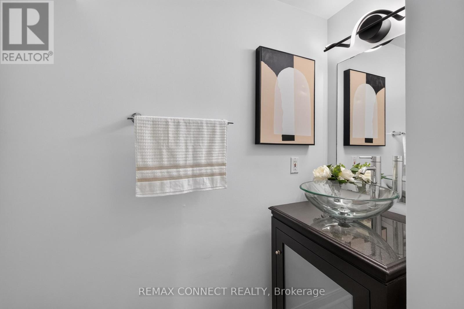 7b Crawford Street, Toronto, Ontario  M6K 3M3 - Photo 18 - C13759968