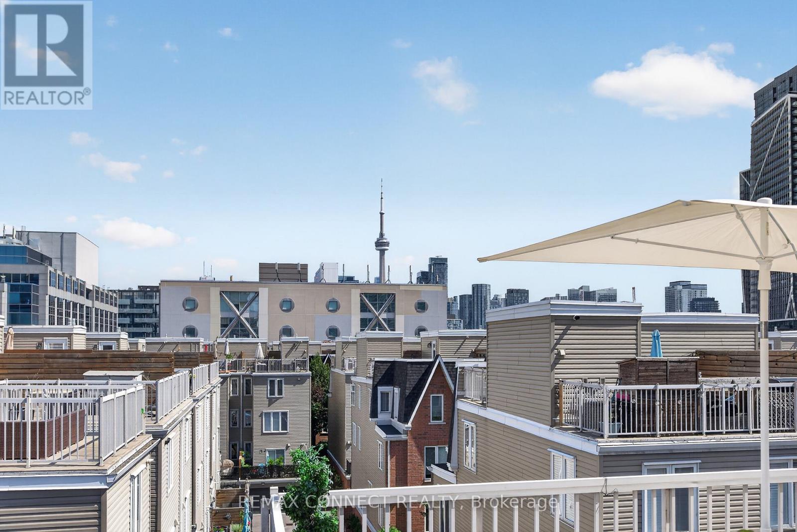 7b Crawford Street, Toronto, Ontario  M6K 3M3 - Photo 37 - C13759968