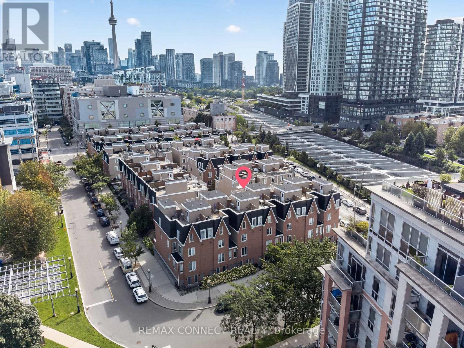 7b Crawford Street, Toronto, Ontario  M6K 3M3 - Photo 40 - C13759968