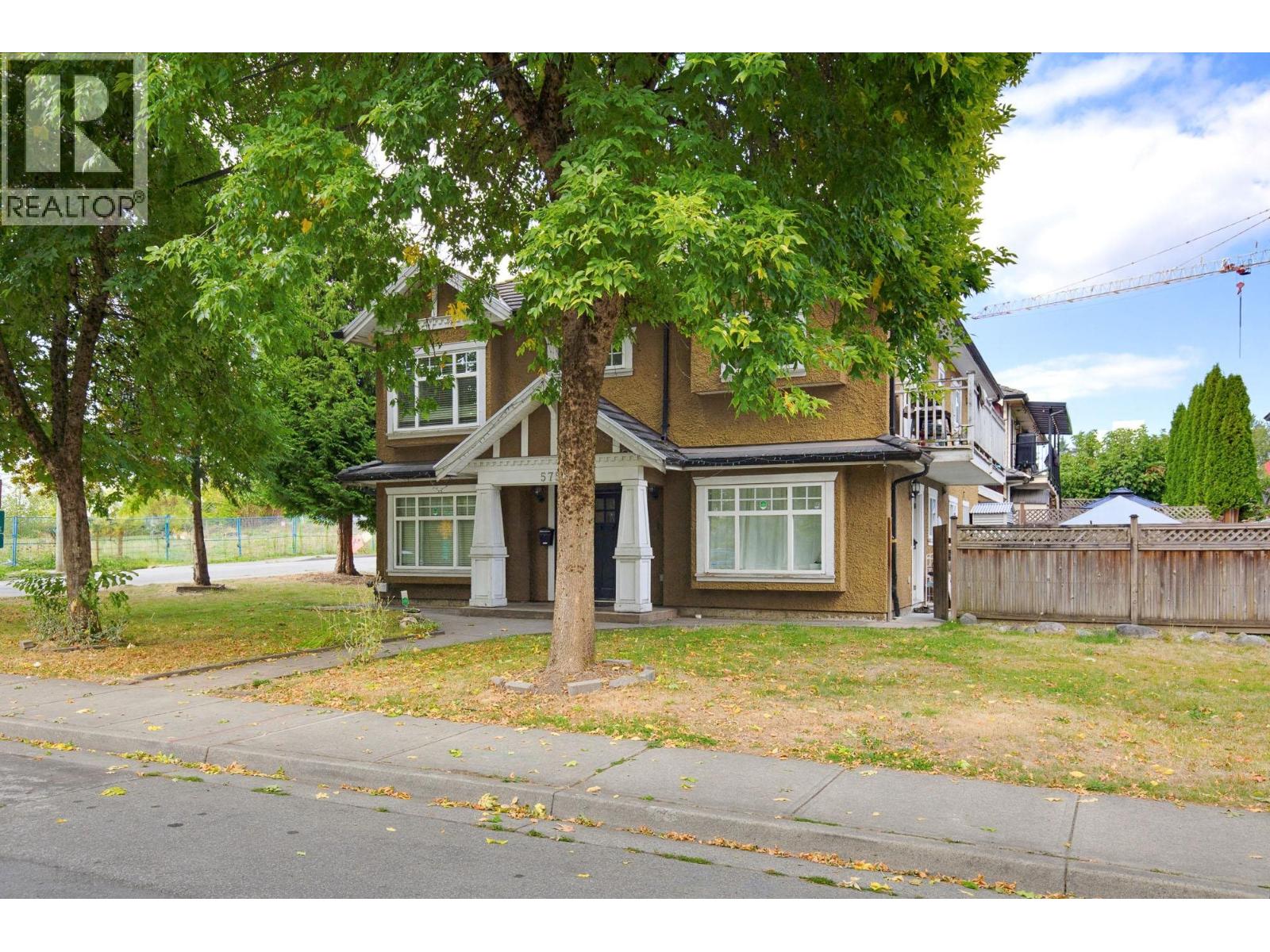575 Alderson Avenue, Coquitlam, British Columbia  V3K 1T4 - Photo 11 - R3163176