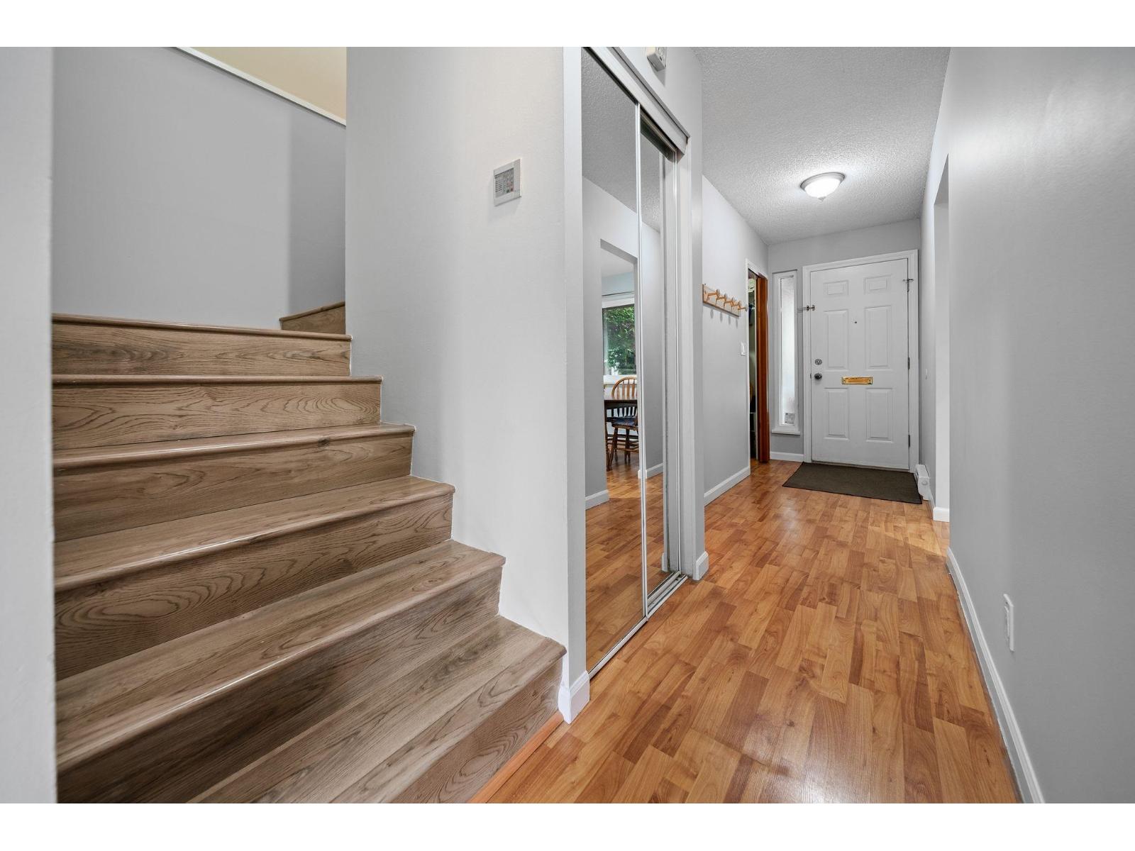 113 13880 74 Avenue, Surrey, British Columbia  V3W 7E6 - Photo 3 - R3163042