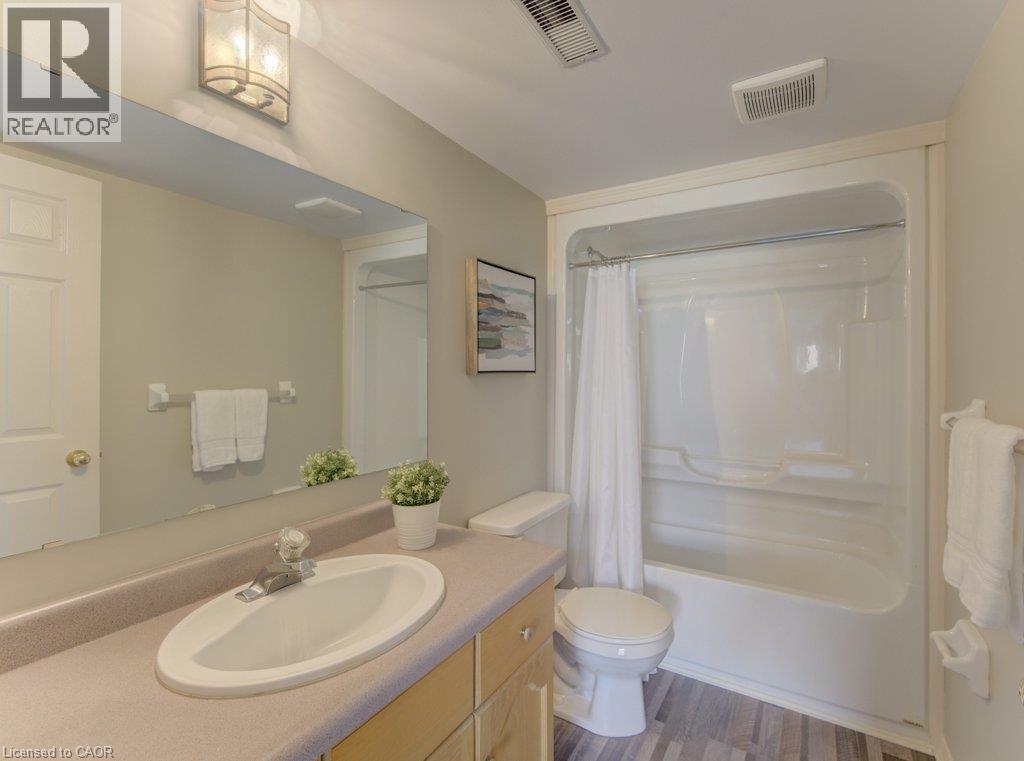 26 Stanmore Avenue, Kitchener, Ontario N2B 3W2 - Photo 33 - 40859114