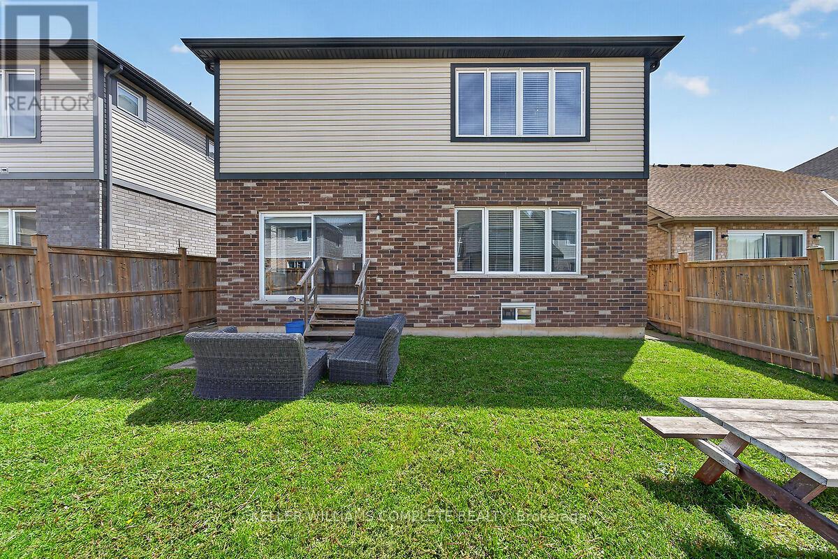 7773 Clendenning Street, Niagara Falls, Ontario  L2G 0H2 - Photo 27 - X13761846