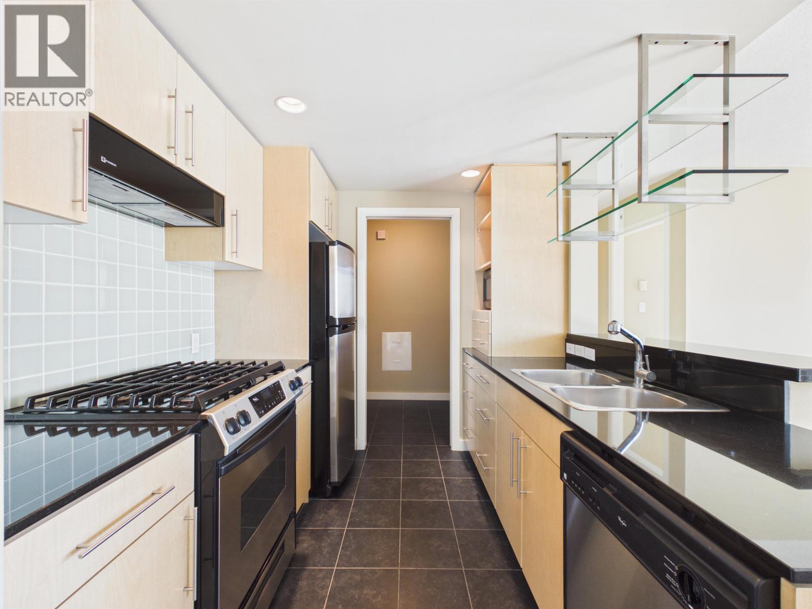 2505 455 Beach Crescent, Vancouver, British Columbia  V6Z 3E5 - Photo 10 - R3161887
