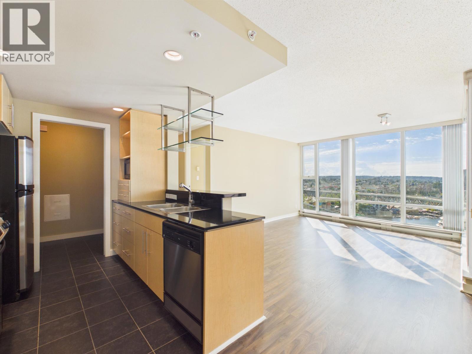2505 455 Beach Crescent, Vancouver, British Columbia  V6Z 3E5 - Photo 11 - R3161887