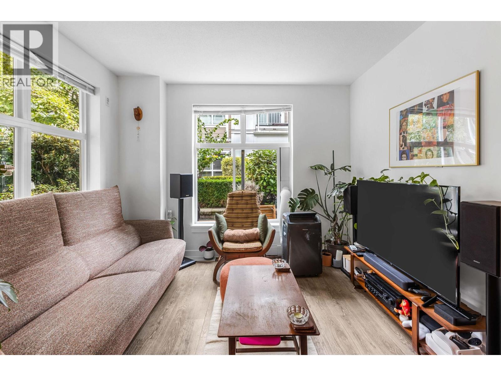 302 618 Langside Avenue, Coquitlam, British Columbia  V3J 0B8 - Photo 5 - R3162040