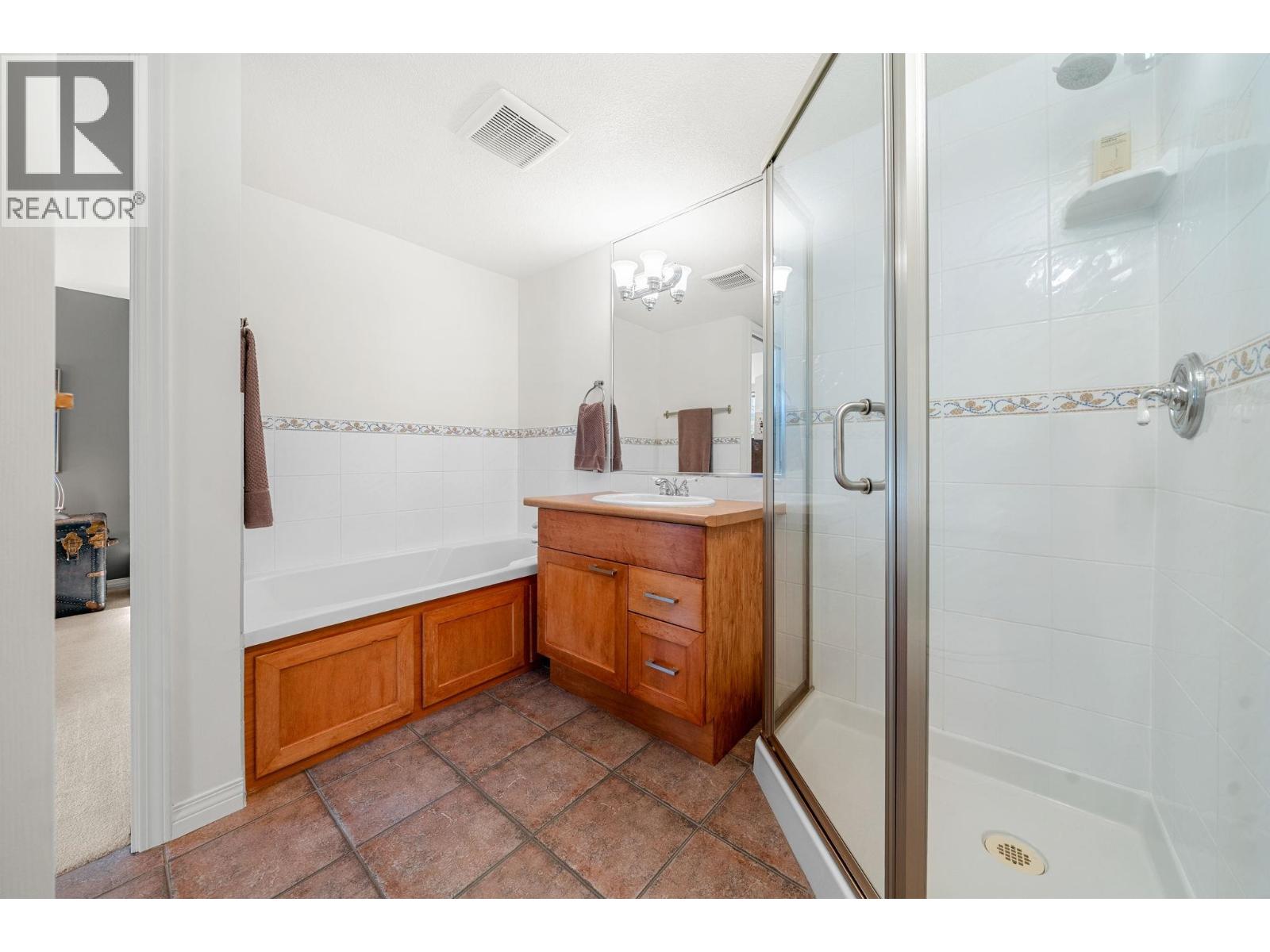 207 669 W 7th Avenue, Vancouver, British Columbia  V5Z 1B6 - Photo 8 - R3163000