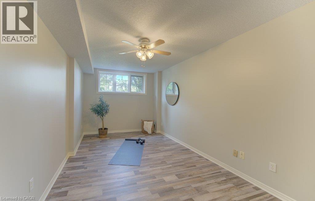 26 Stanmore Avenue, Kitchener, Ontario  N2B 3W2 - Photo 35 - 40861598