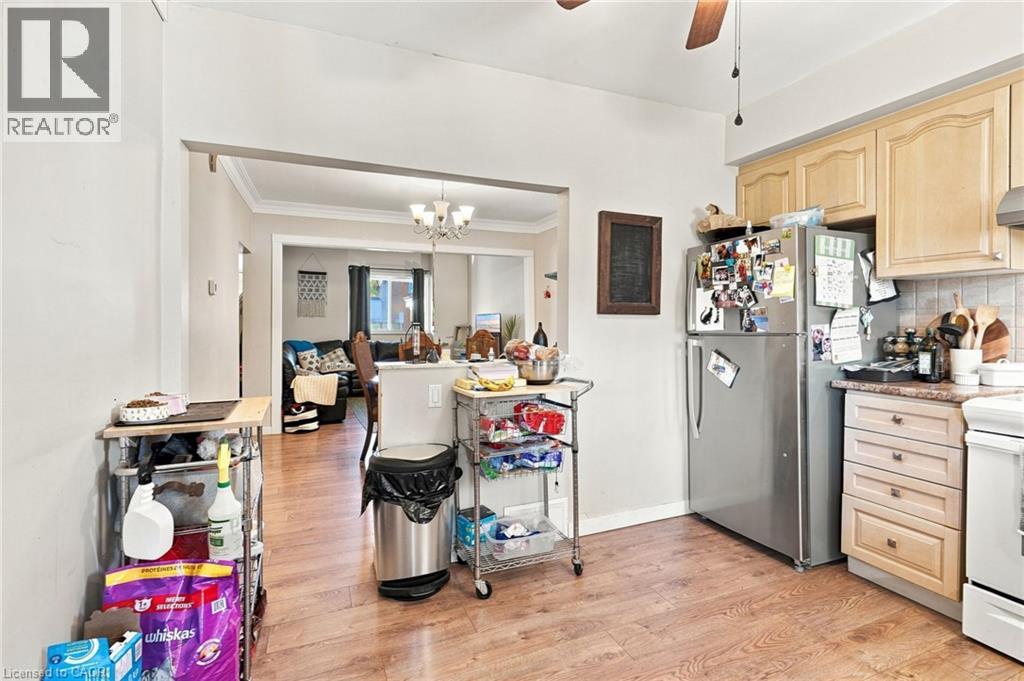 15 Clinton Street Unit# Upper, Hamilton, Ontario  L8L 3J7 - Photo 9 - 40860419