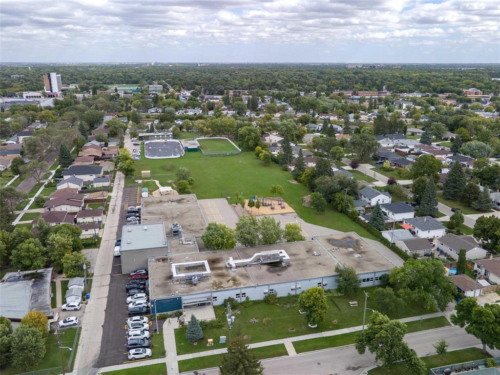 20 Marshall Crescent, Winnipeg, Manitoba  R3T 0R4 - Photo 24 - 202622553