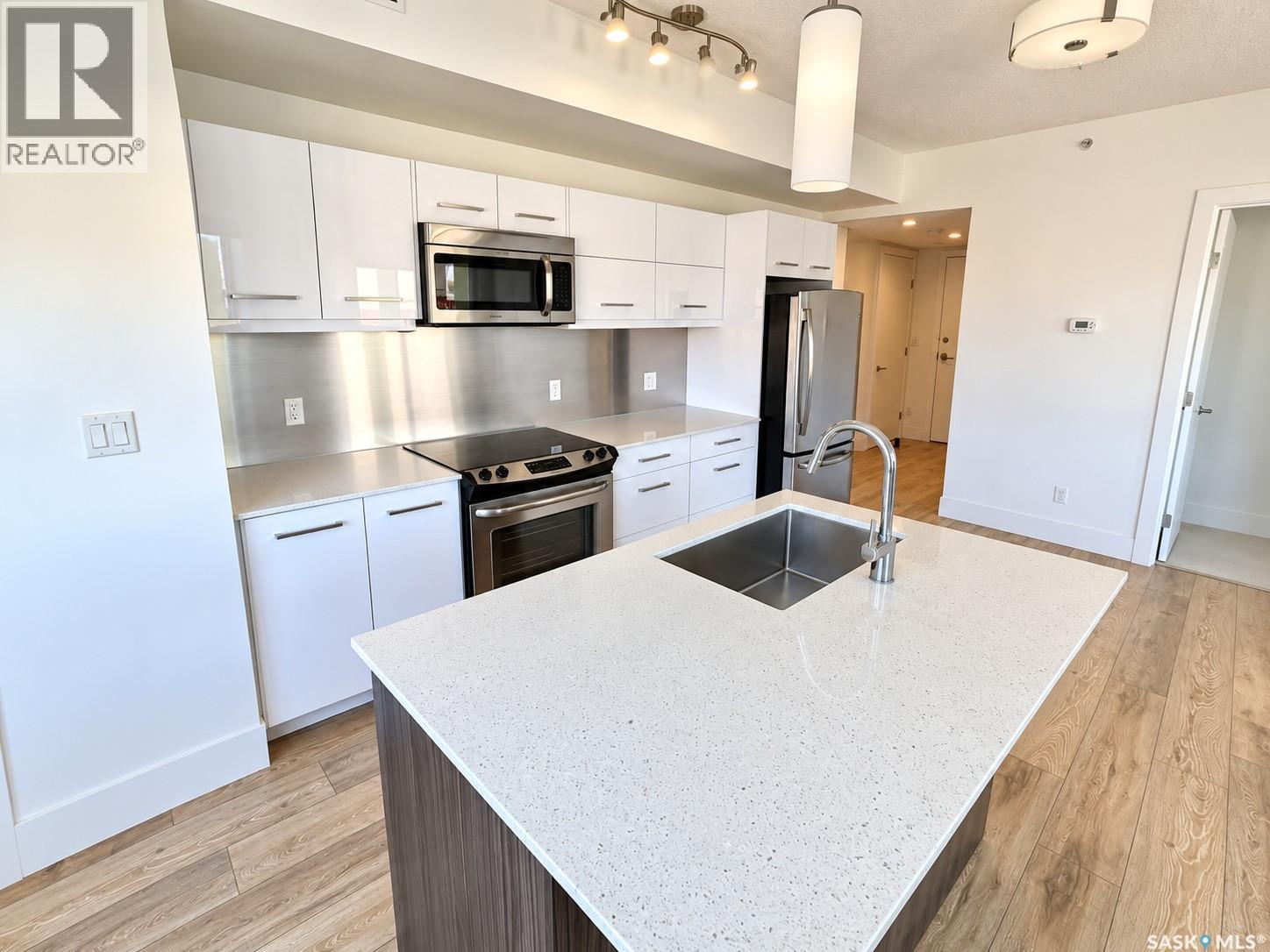 403 408 B Avenue S, Saskatoon, Saskatchewan  S7M 5M9 - Photo 3 - SK047980
