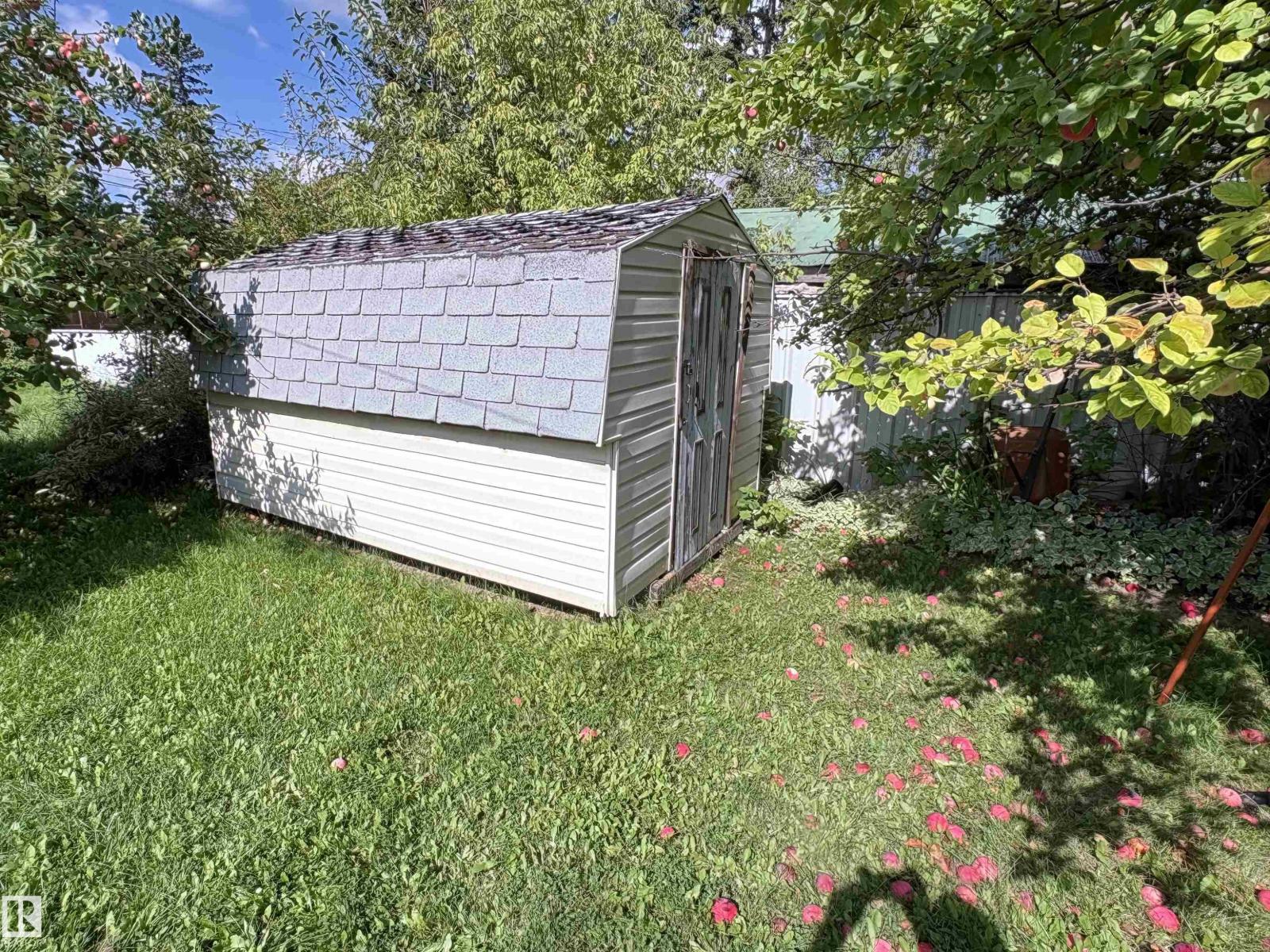 10632 150 St NW, Edmonton, Alberta  T5P 1R2 - Photo 15 - E4507745