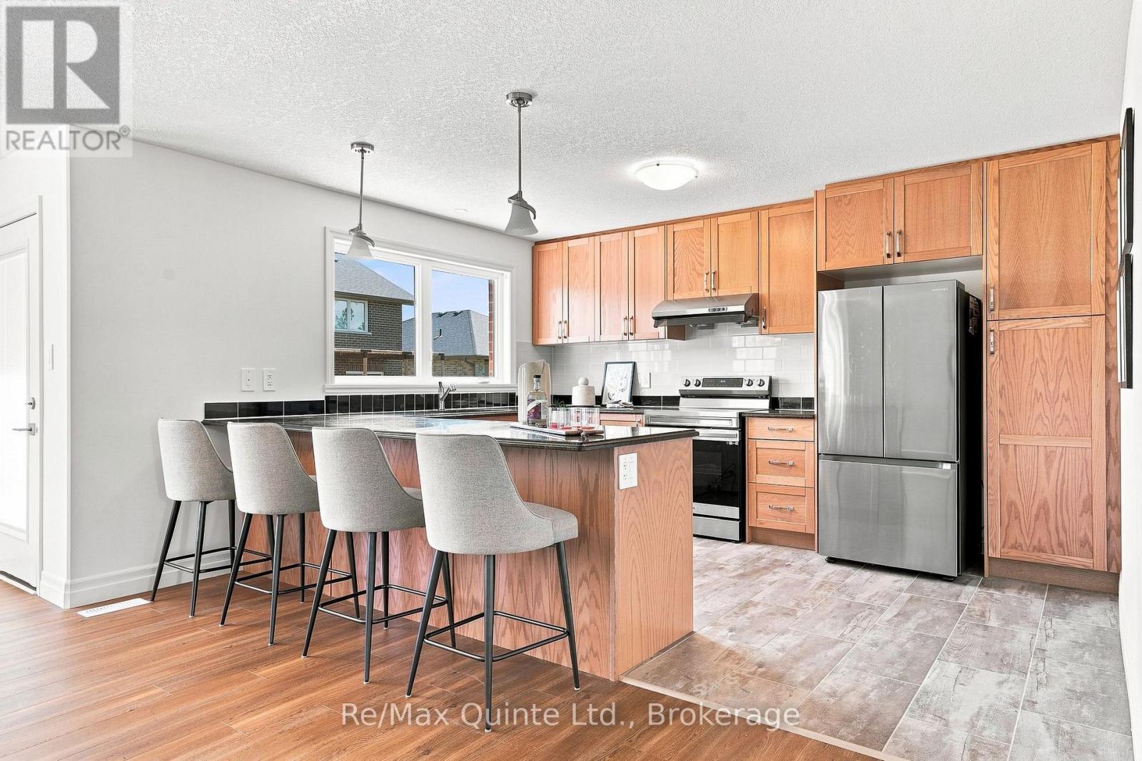 54 Lanark Drive, Belleville, Ontario  K8N 0G7 - Photo 12 - X13761936