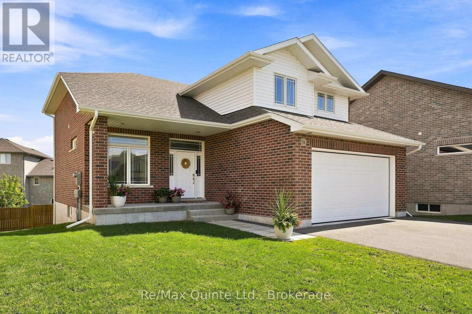 54 Lanark Drive, Belleville, Ontario  K8N 0G7 - Photo 2 - X13761936