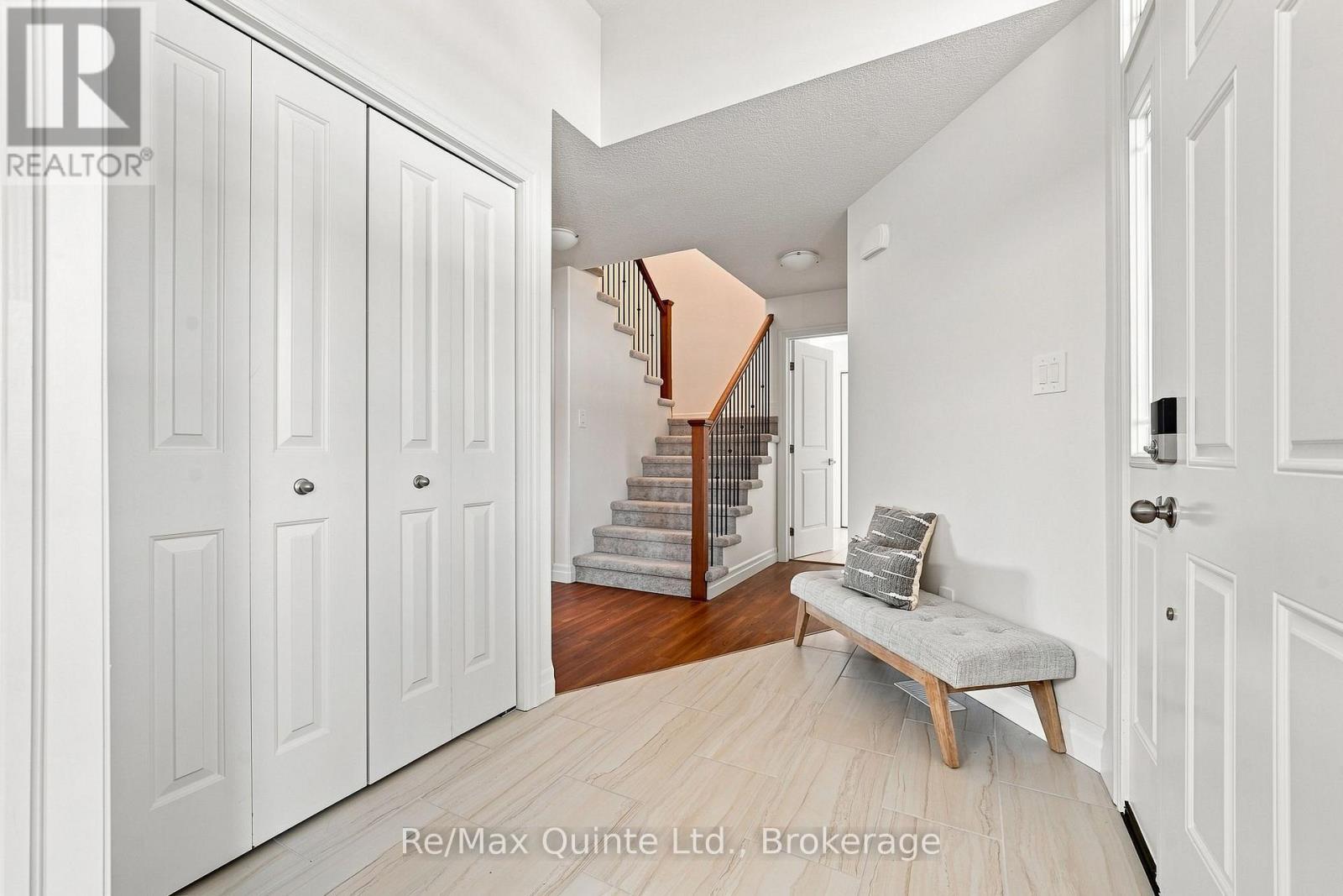54 Lanark Drive, Belleville, Ontario  K8N 0G7 - Photo 7 - X13761936
