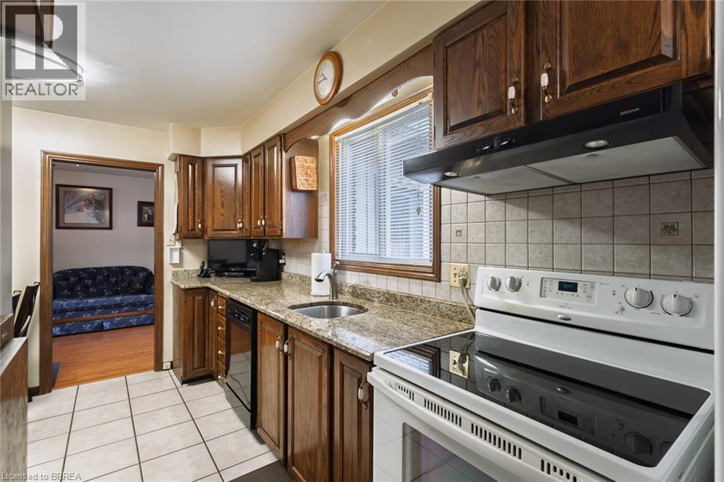 20 Wildflower Lane, Brantford, Ontario  N3R 6B4 - Photo 24 - 40861647