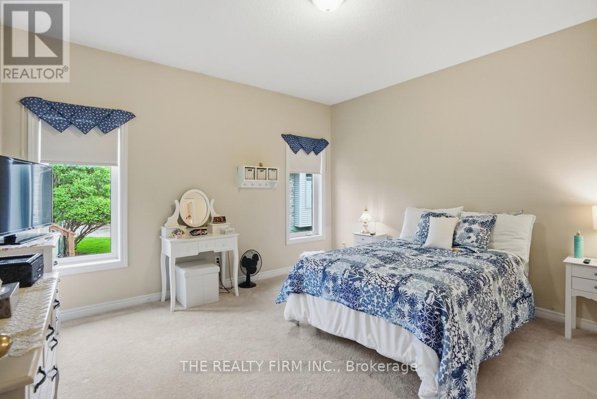 10 - 44 Edgevalley Road, London East, Ontario  N5Y 5P6 - Photo 19 - X13761898