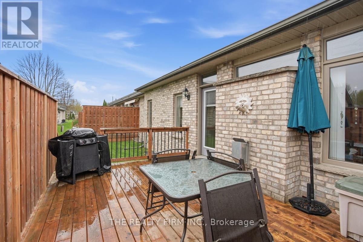 10 - 44 Edgevalley Road, London East, Ontario  N5Y 5P6 - Photo 31 - X13761898