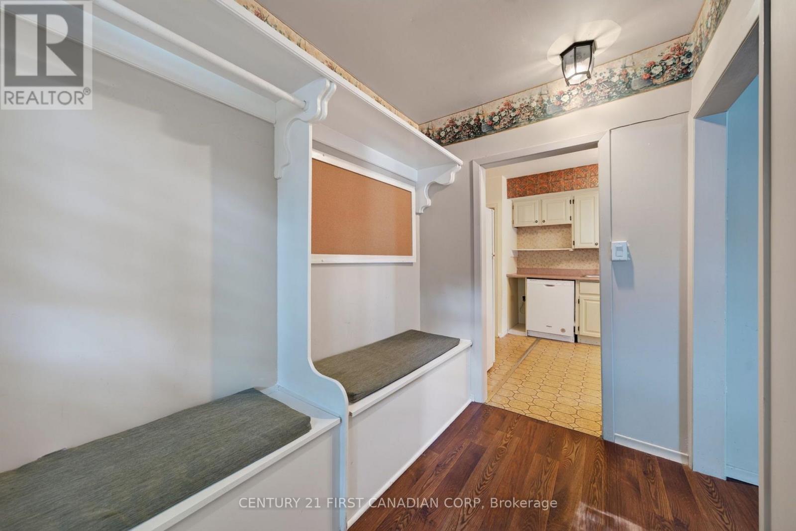 9 Park Crescent, Middlesex Centre, Ontario  N0M 2A0 - Photo 13 - X13762064