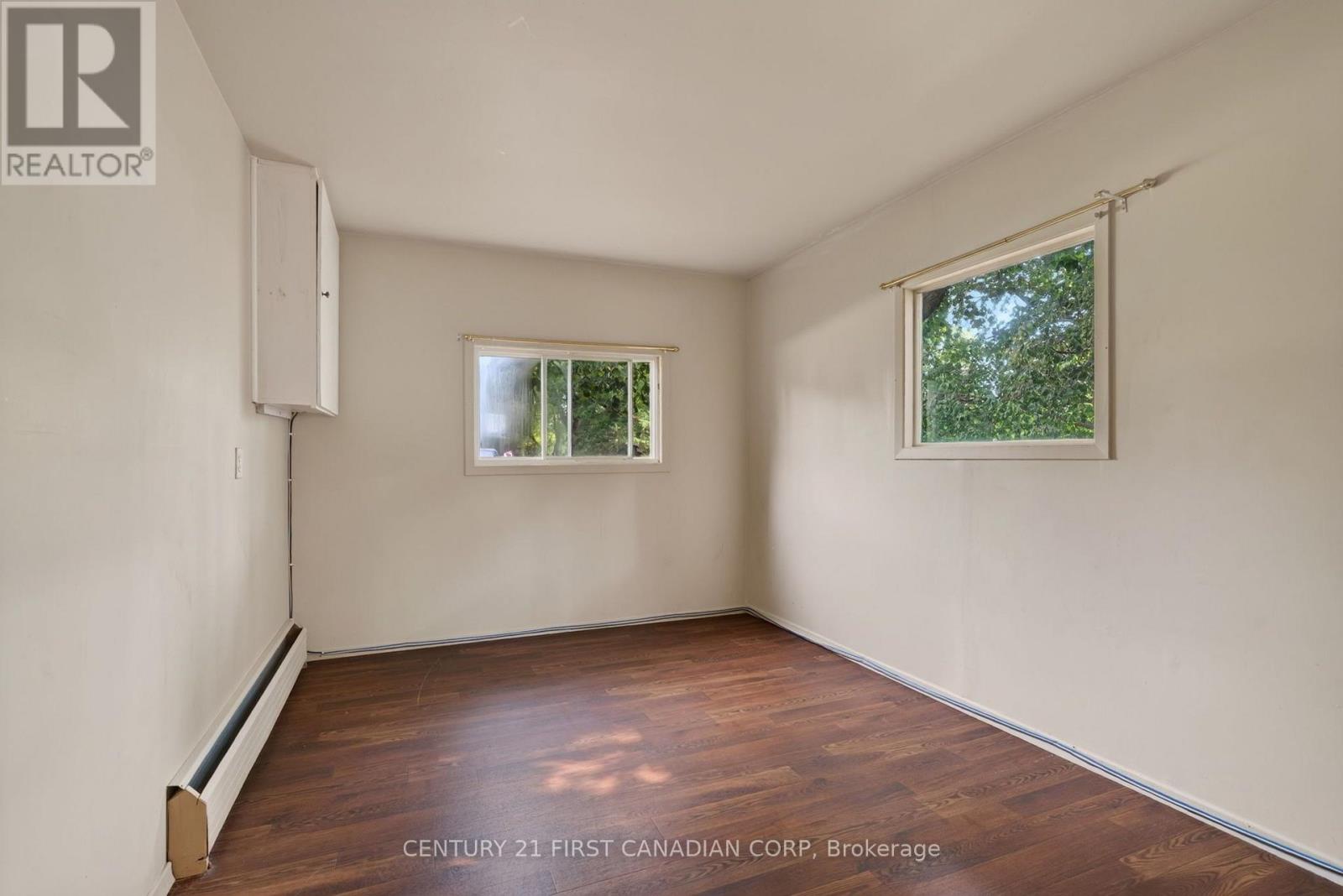 9 Park Crescent, Middlesex Centre, Ontario  N0M 2A0 - Photo 14 - X13762064