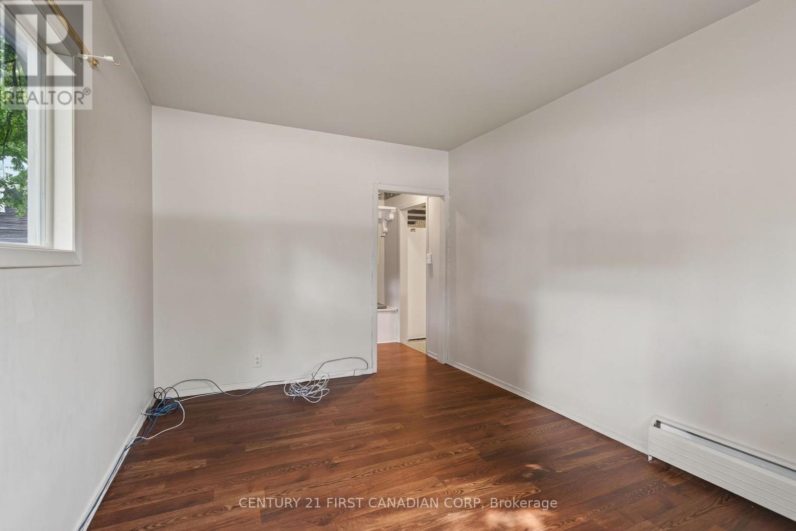 9 Park Crescent, Middlesex Centre, Ontario  N0M 2A0 - Photo 15 - X13762064