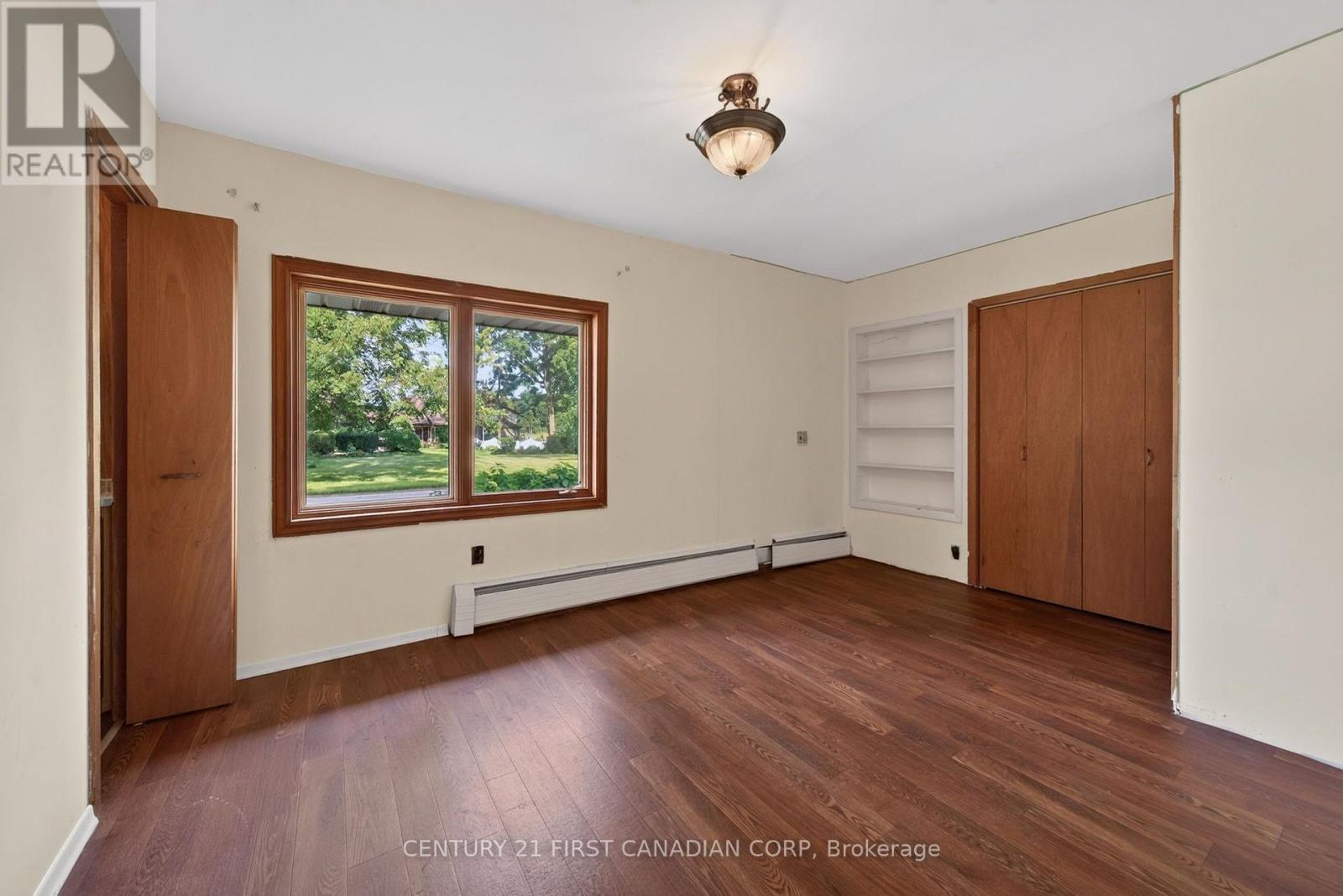 9 Park Crescent, Middlesex Centre, Ontario  N0M 2A0 - Photo 20 - X13762064