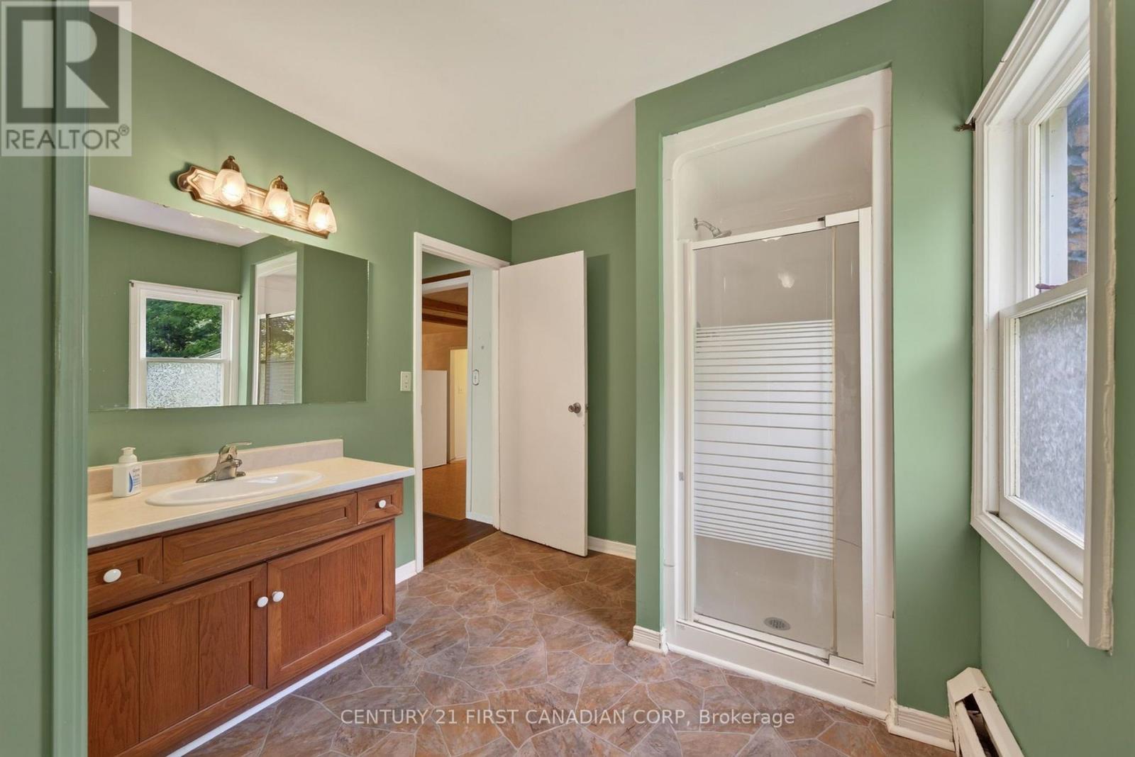 9 Park Crescent, Middlesex Centre, Ontario  N0M 2A0 - Photo 25 - X13762064