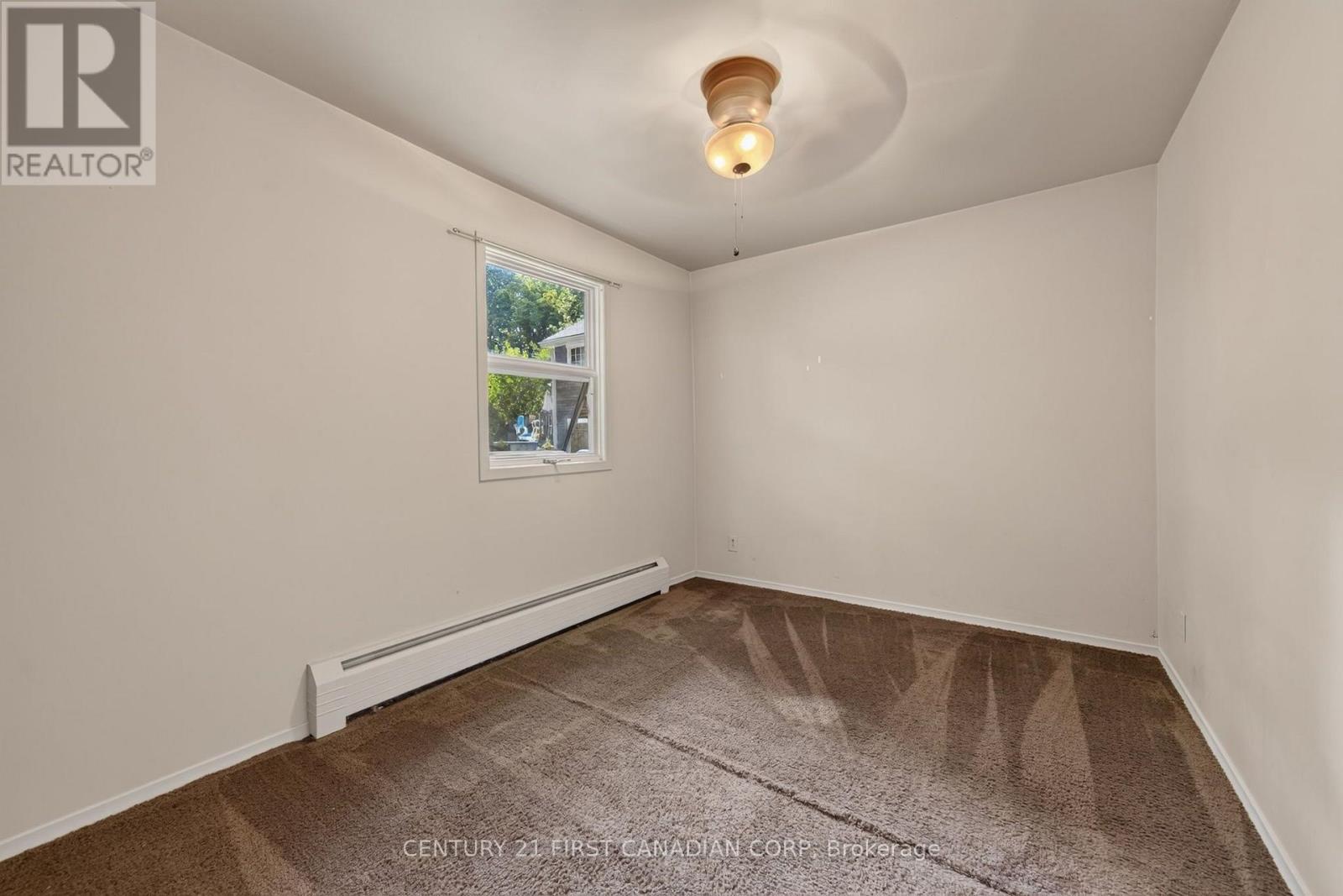 9 Park Crescent, Middlesex Centre, Ontario  N0M 2A0 - Photo 26 - X13762064