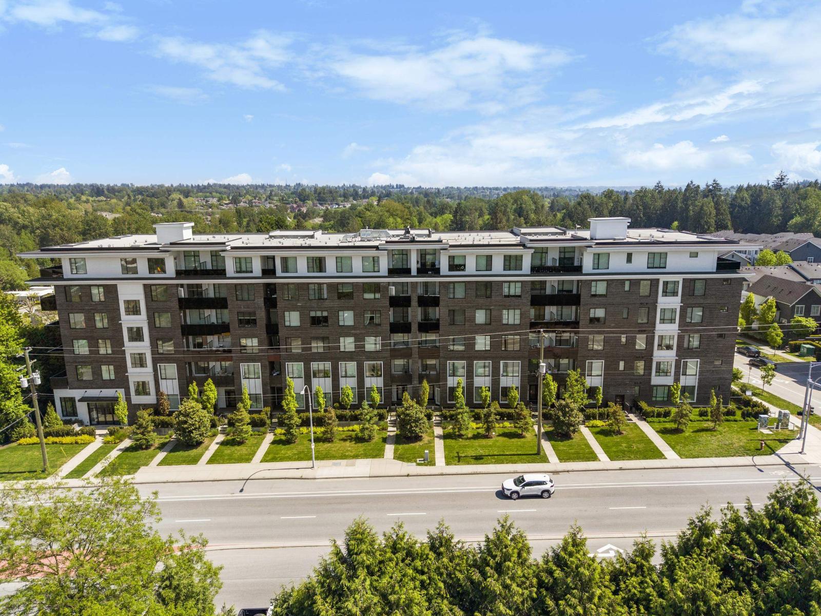 608 13623 81a Avenue, Surrey, British Columbia  V3W 3N7 - Photo 2 - R3161944