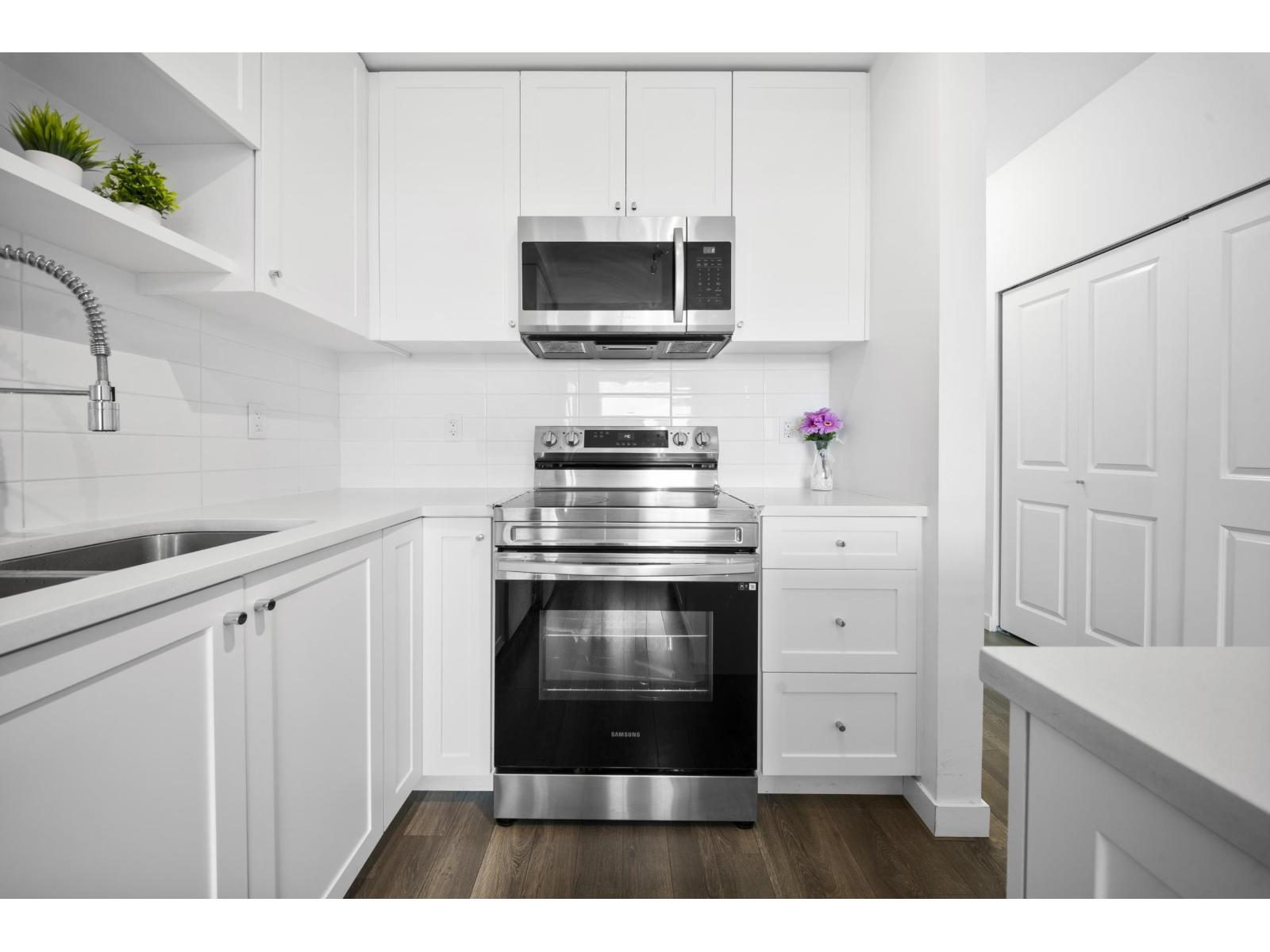 608 13623 81a Avenue, Surrey, British Columbia  V3W 3N7 - Photo 9 - R3161944