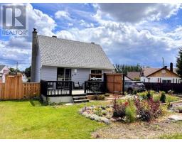 18 SWALLOW DRIVE, Manitouwadge, Ontario