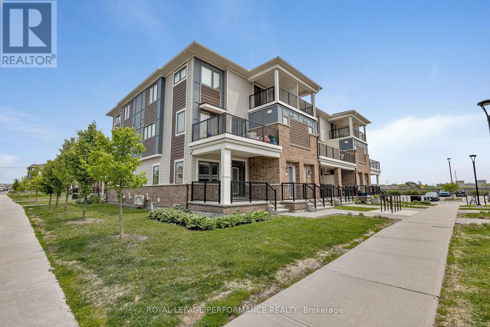 251 ZENITH PRIVATE, Ottawa, Ontario