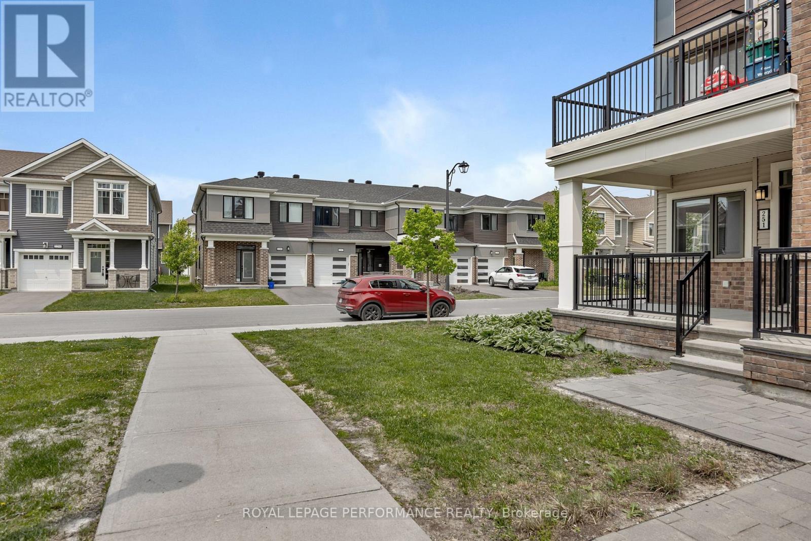 251 Zenith Private, Ottawa, Ontario  K2J 6N3 - Photo 3 - X13761888