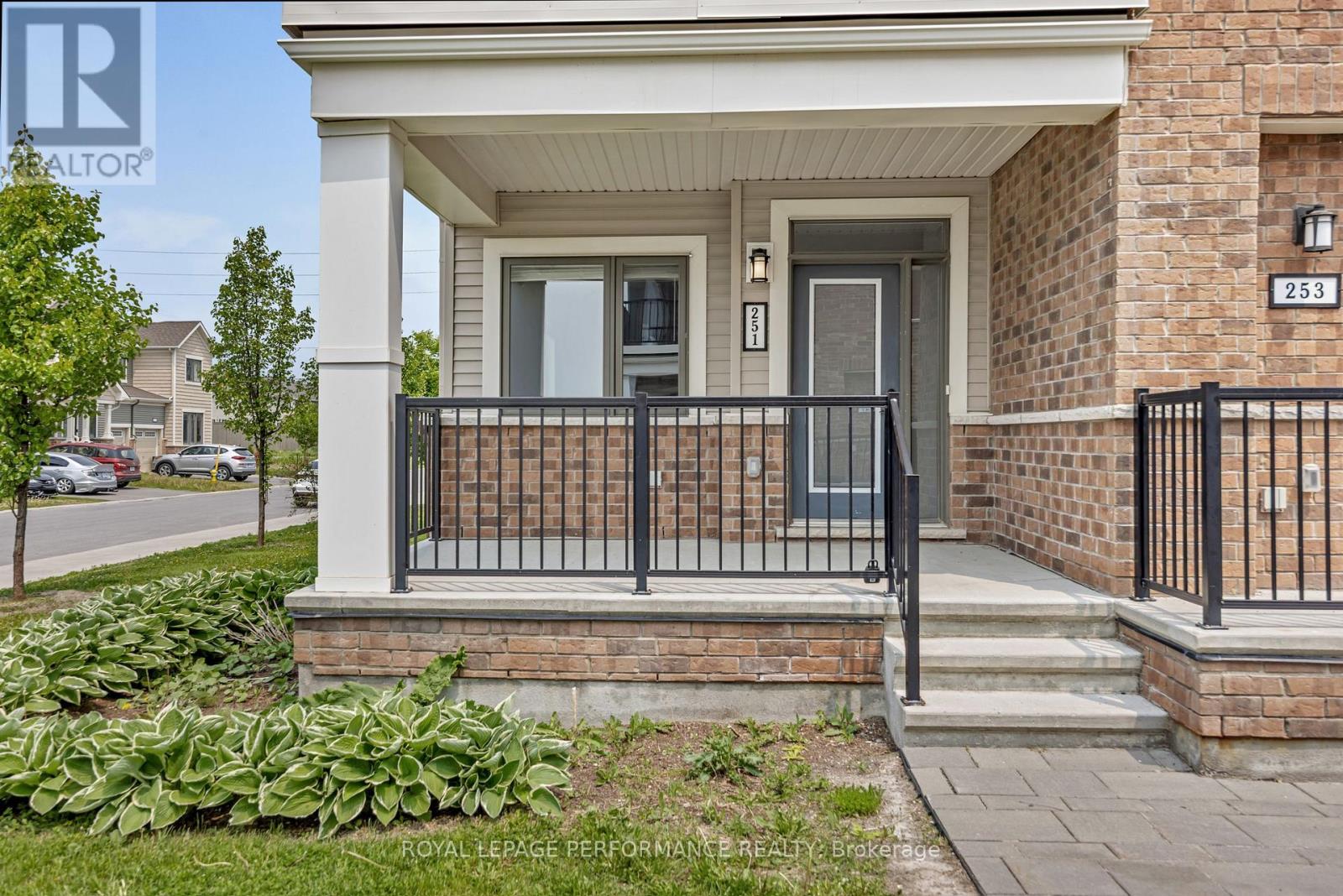 251 Zenith Private, Ottawa, Ontario  K2J 6N3 - Photo 4 - X13761888