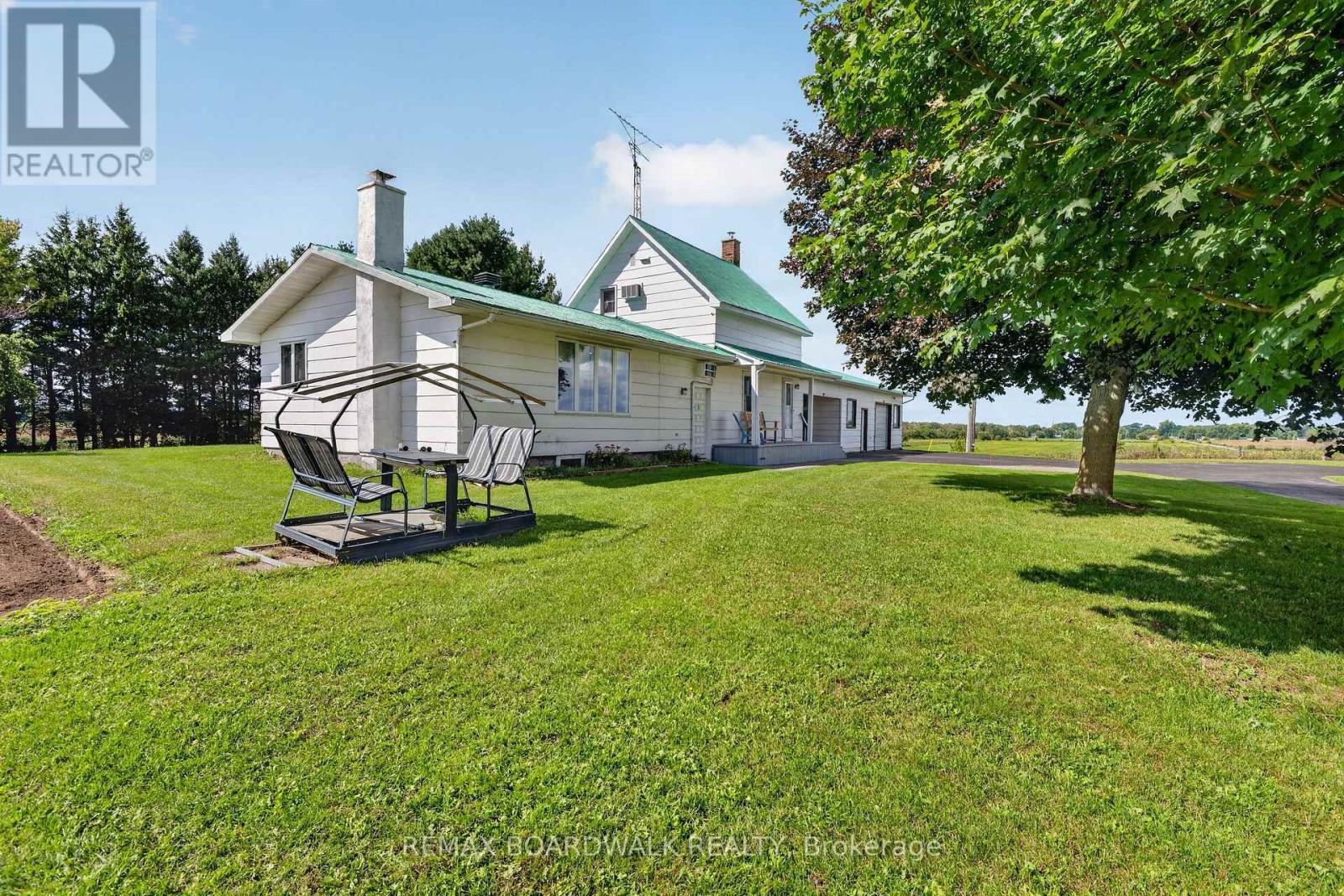 2450 Tolmies Corners Road, North Stormont, Ontario  K0C 1W0 - Photo 3 - X13761908