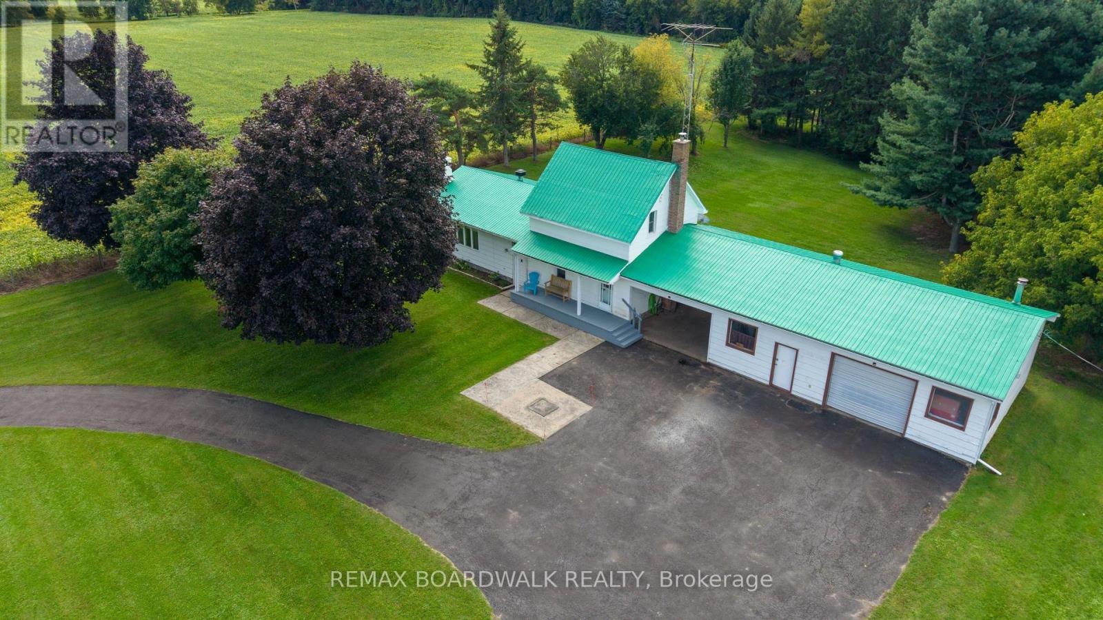 2450 Tolmies Corners Road, North Stormont, Ontario  K0C 1W0 - Photo 43 - X13761908