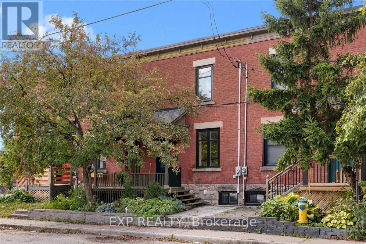 114 Sweetland Avenue, Ottawa, Ontario  K1N 7T8 - Photo 2 - X13762030