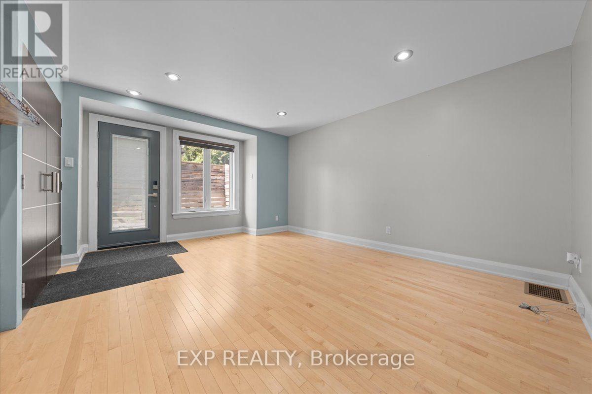 114 Sweetland Avenue, Ottawa, Ontario  K1N 7T8 - Photo 21 - X13762030