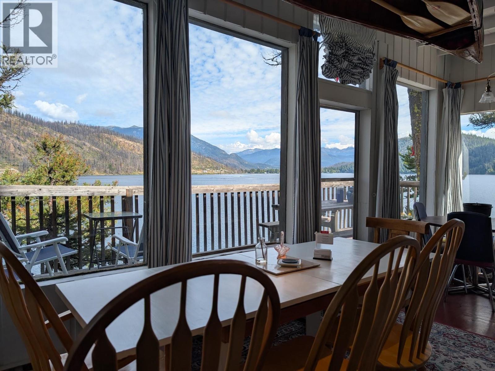 200 Mills Road, Gold Bridge, British Columbia  V0K 1P0 - Photo 18 - 10399580