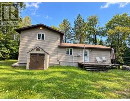 150 PAKWASH LAKE ROAD, Ear Falls, Ontario