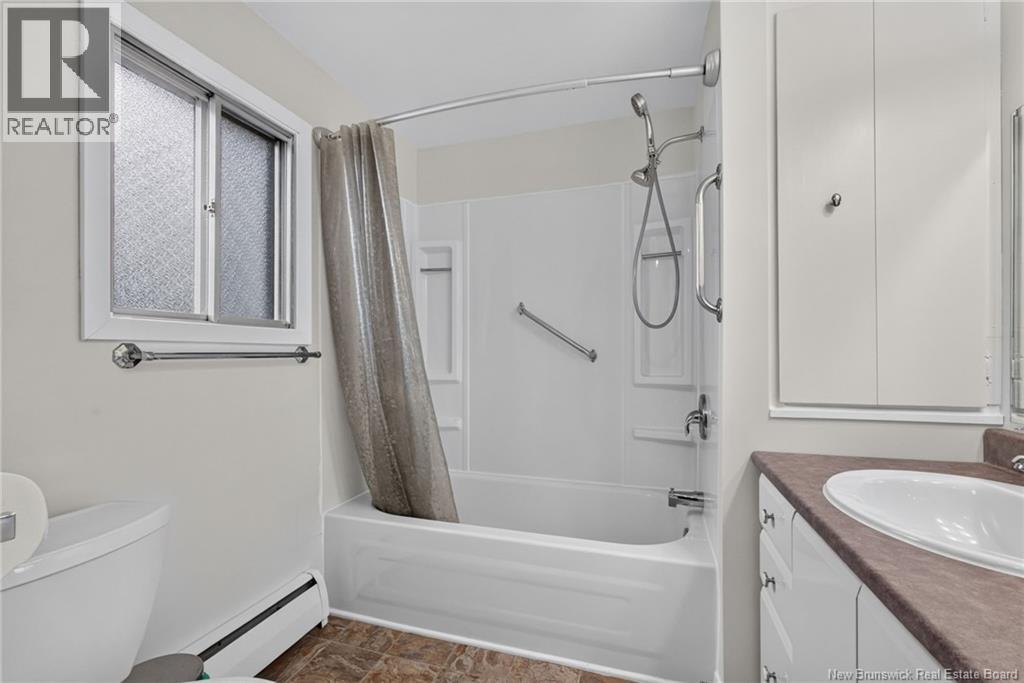 230 Macbeath Avenue, Moncton, New Brunswick  E1C 7A3 - Photo 34 - NB147572