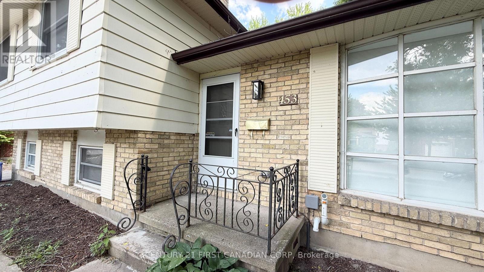Upper - 453 Castlegrove Boulevard, London North, Ontario  N6G 1K9 - Photo 3 - X13556714