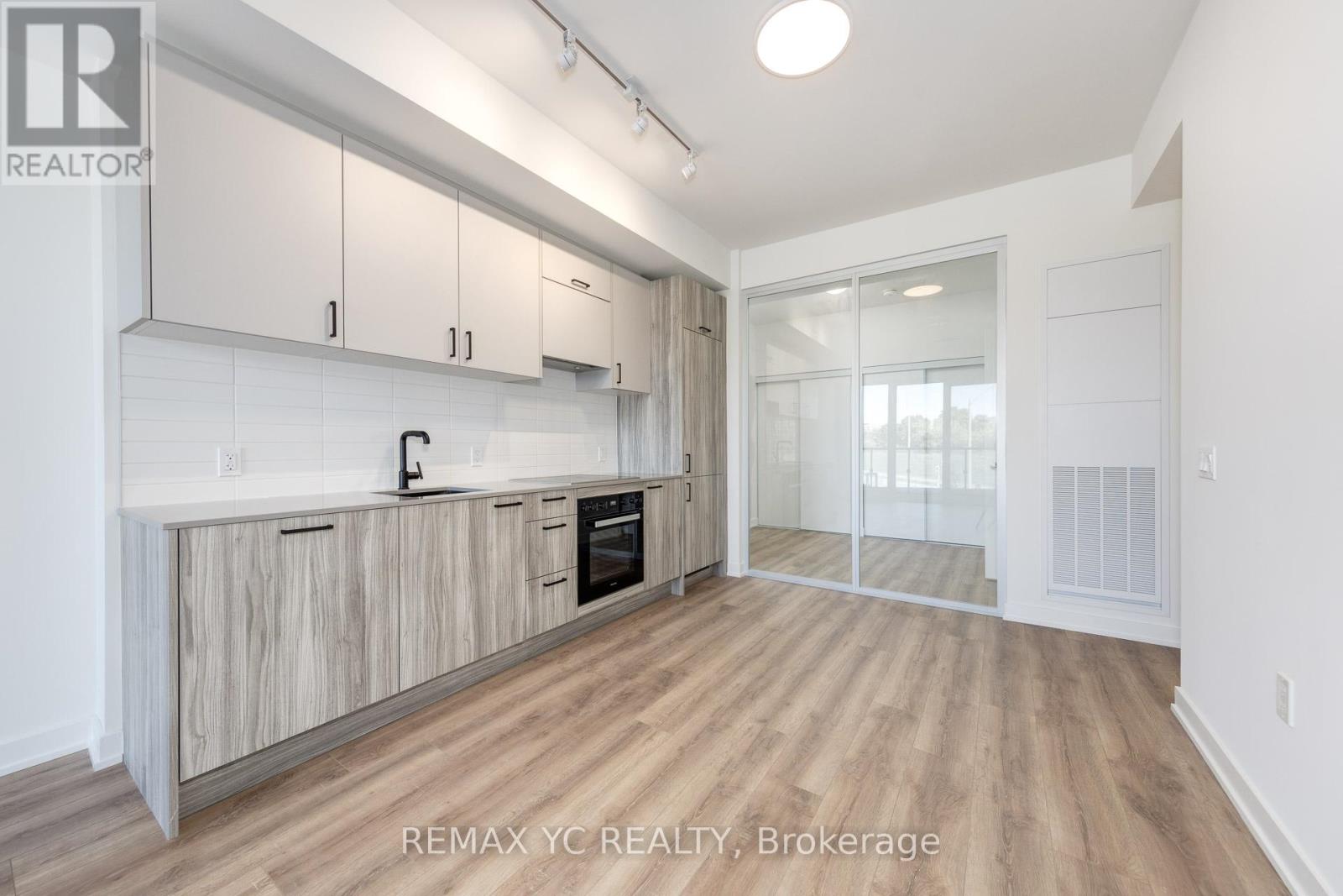 213 - 1 Kyle Lowry Road, Toronto, Ontario  M3C 0S6 - Photo 10 - C13762060