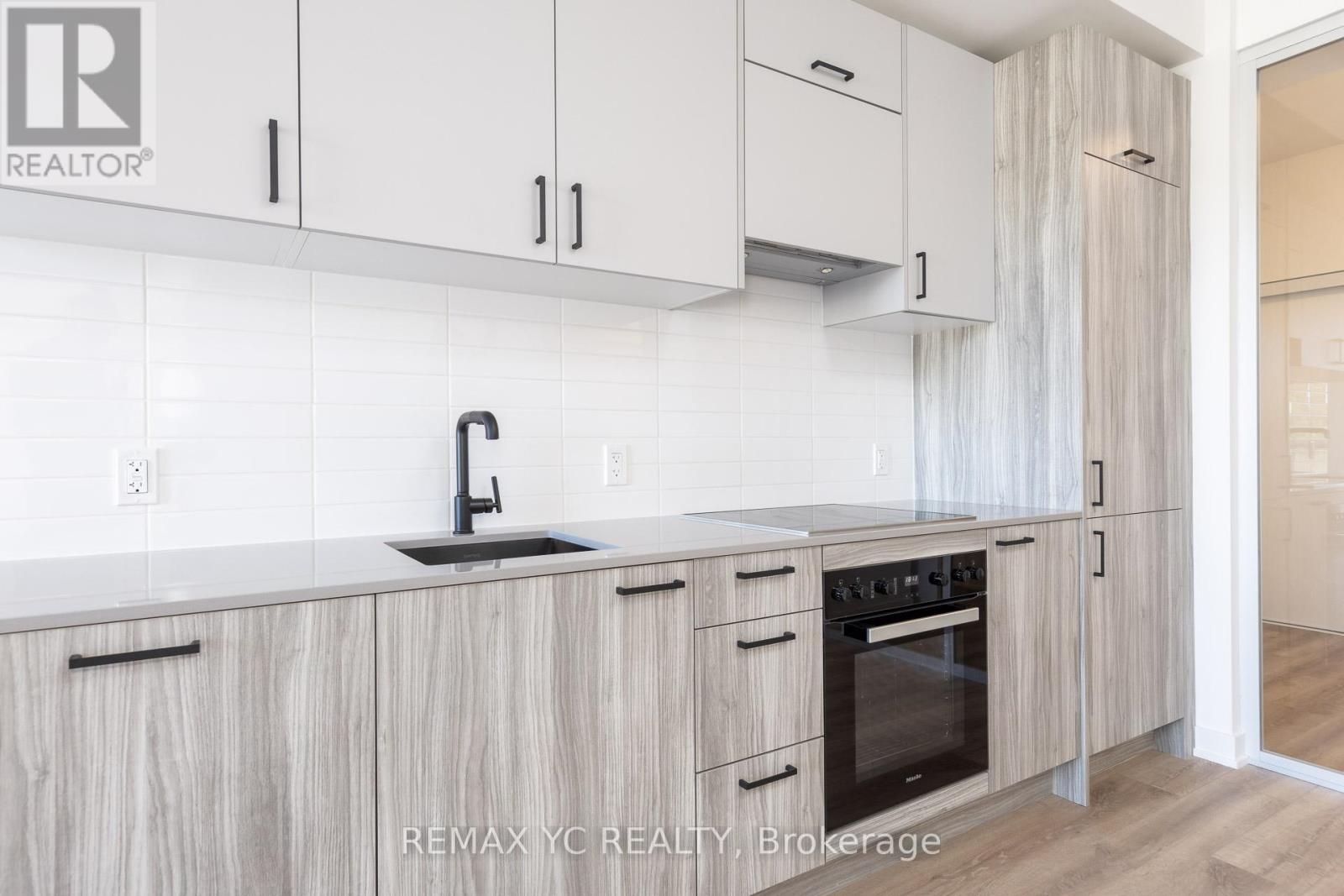 213 - 1 Kyle Lowry Road, Toronto, Ontario  M3C 0S6 - Photo 11 - C13762060