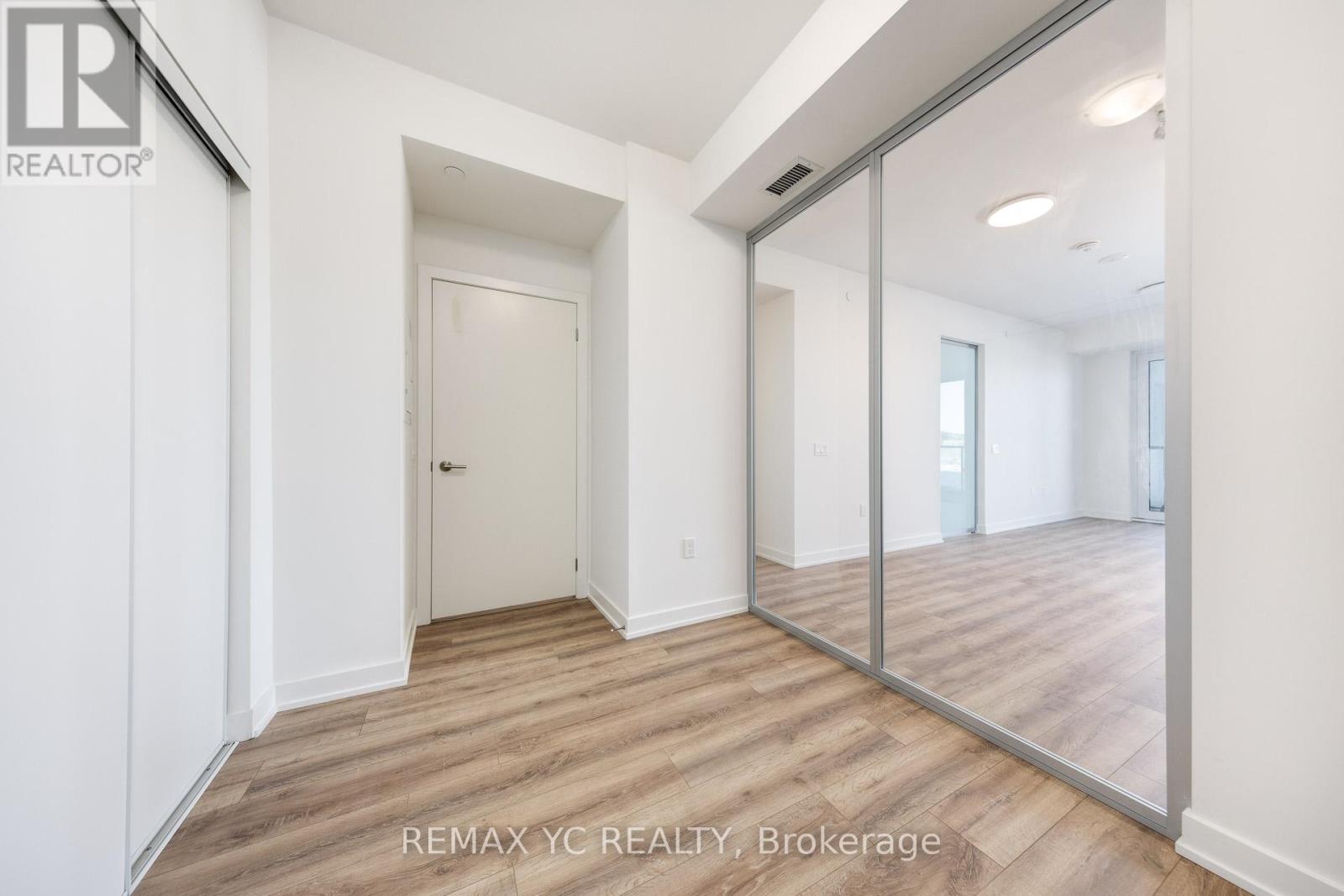 213 - 1 Kyle Lowry Road, Toronto, Ontario  M3C 0S6 - Photo 12 - C13762060